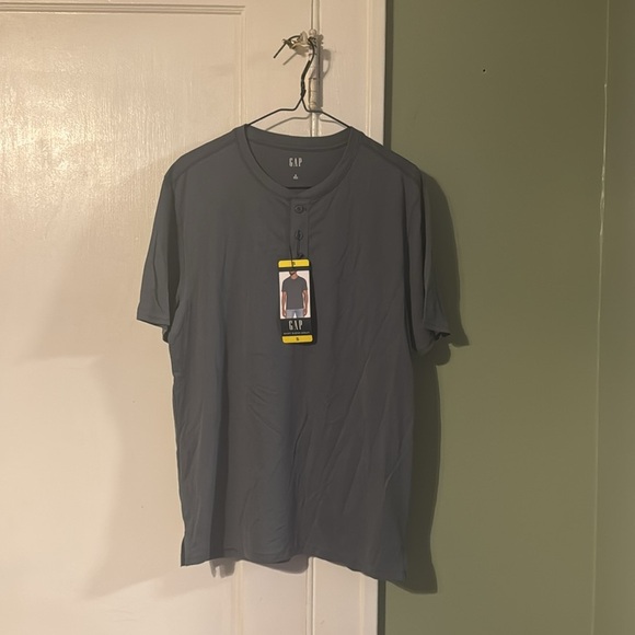 GAP Men’s Short Sleeve 3 Button Henley Tee Blue Size Small - Picture 12 of 14